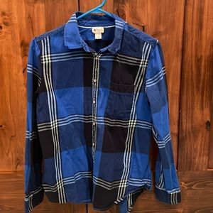 Dark Blue Women’s Flannel, Size Large, Brand TYLUS